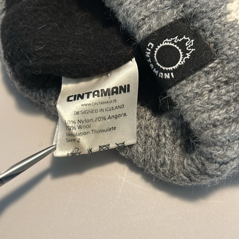 Cintamani IceLand Wool/Angora Blend Winter Pom Hat. OS Fits Most - Picture 4 of 4